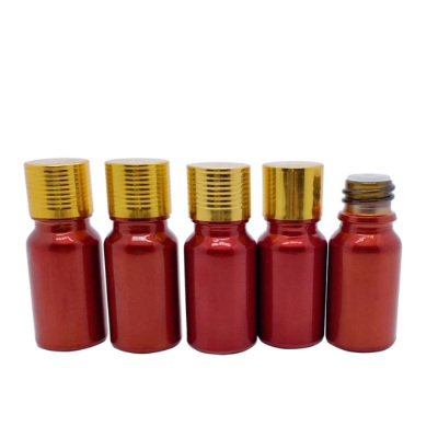 红色精油瓶