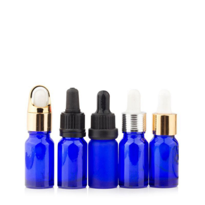 蓝色精油瓶