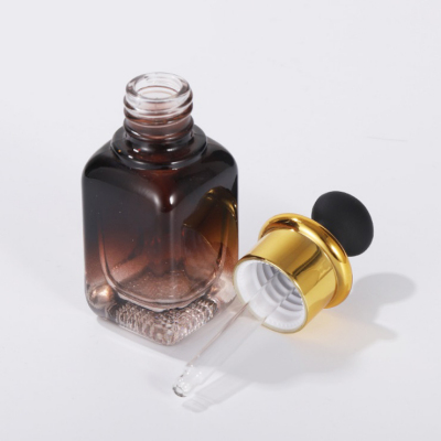 棕色渐变小方瓶 小棕瓶